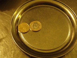 A plate with tip