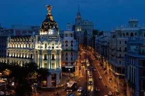 Estudia español en Madrid y recorre la Gran Vía