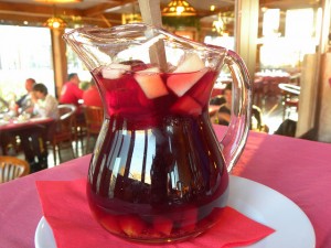 Une carafe de sangria