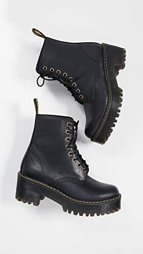 Revolutionary Style: Our Review of Dr. Martens Women’s Shriver Hi Fashion Boot插图