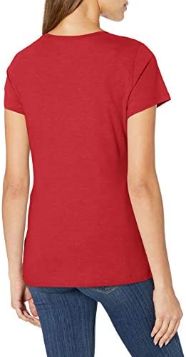 Reviewing Nautica Women?s Classic Logo T-Shirt: Comfort Meets Style插图2