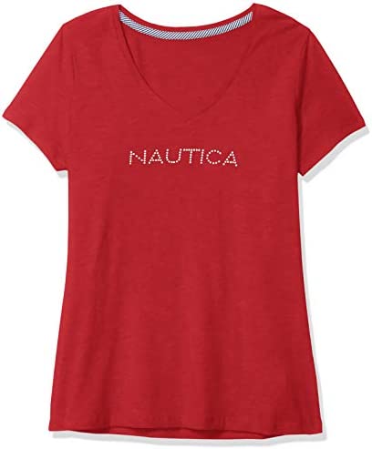 Reviewing Nautica Women?s Classic Logo T-Shirt: Comfort Meets Style插图3