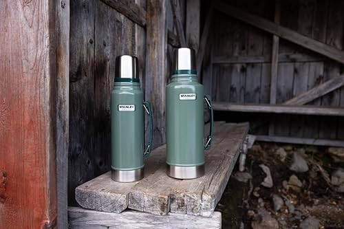 The Ultimate Insulated Thermos: Stanley Classic Vacuum Bottle – Keeps Your Drink Hot or Cold for 24 Hrs!插图2