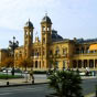 Stay in San Sebastian to study Spanish.